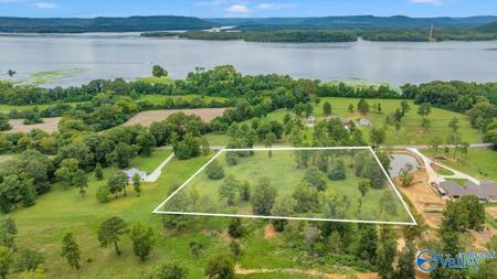 7468 County Road 67