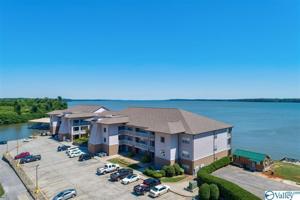 6122 Bay Village Drive