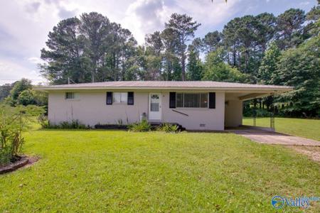 7615 Scottsboro Hwy