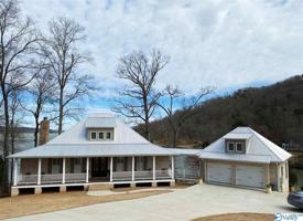 186 Signal Point Drive