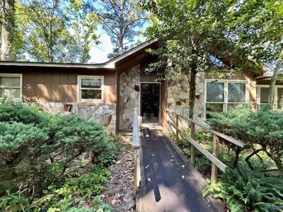 224 Calhoun Drive