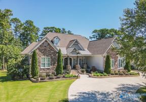 1362 Peninsula Drive