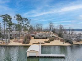 955 Browns Creek Road