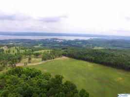 Ridgeview Trail