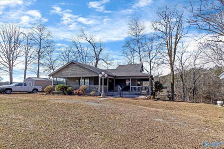 393 County Road 272
