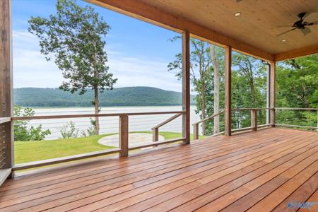 2231 Lookout Mountain Drive