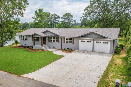 114 Arling Place