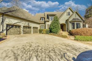 111 Foxtail Run