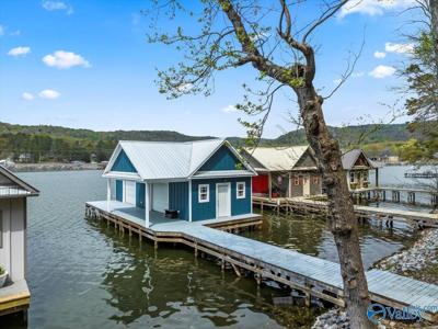 192 Pine Island Circle