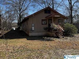 1521 Point Of Pines
