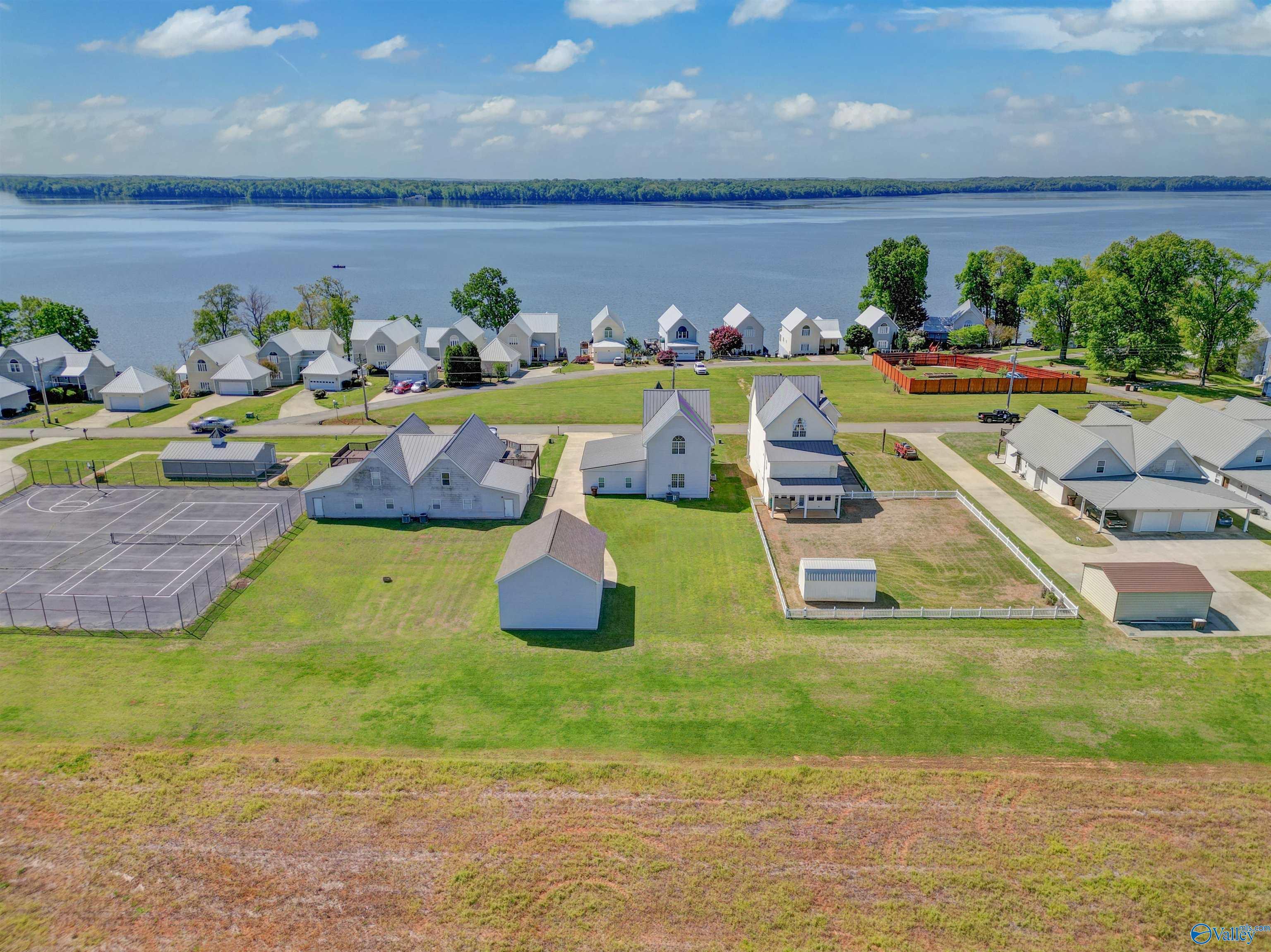 Image 3: Great views from here... quiet area, dead end street, private road and golf cart friendly!