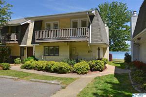 17 Riverbend Circle