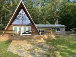 1144 Pine Island Circle