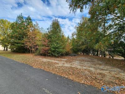 3C Lakewood Drive