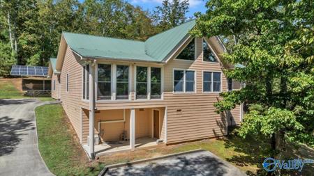 1852 Lookout Mountain Drive