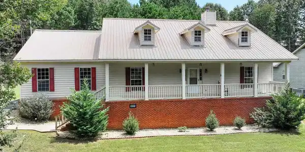 80 Earl Caldwell Drive
