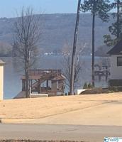 Peninsula Drive 