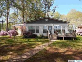 1561 Point Of Pines