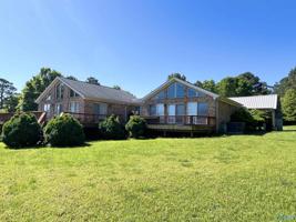 25 Mountain Laurel Lane
