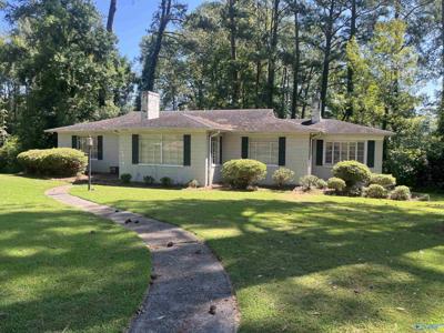 215 Forrestine Avenue