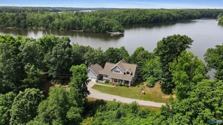 1284 Riverfront Road