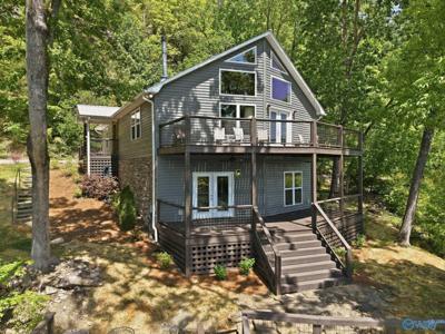 1457 Valley Drive