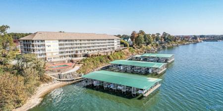 5590 Bay Village Drive