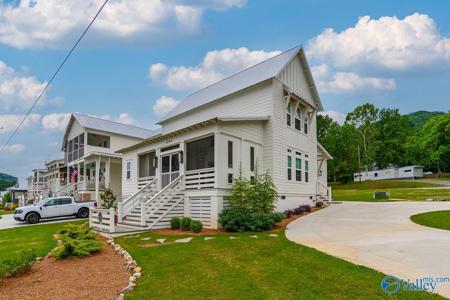3147 Hardin Road