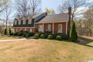 153 Laguenda Drive