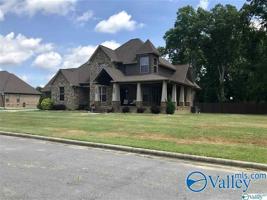 115 Heron Drive SE