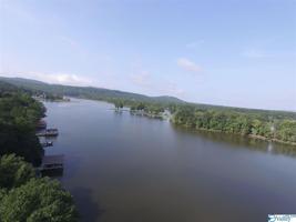 Riverview Drive 