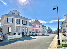 1075 Harbor Point Lane