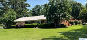 2312 Brookwood Drive SE