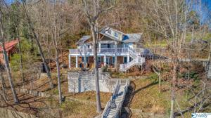 685 Pine Island Point