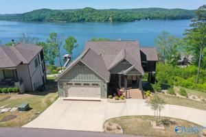 533 Fall Creek Drive