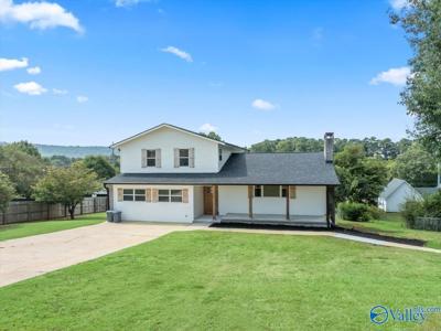 3104 Oakwood Drive
