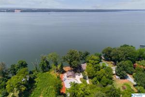 10012 Paradise Shores