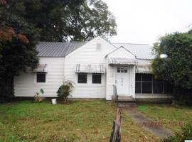 404 N Hood Avenue