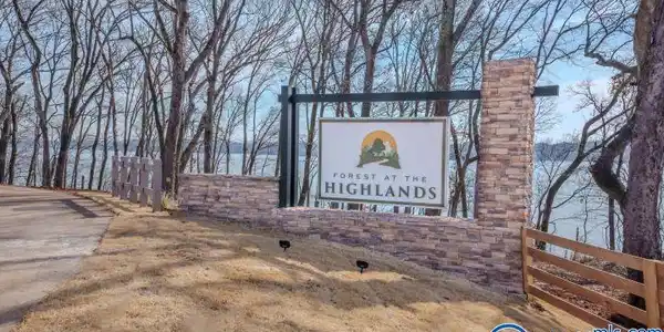 508 Highland Cove