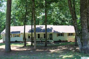 1824 Forest Drive