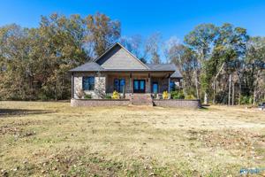 172 Lake Blvd
