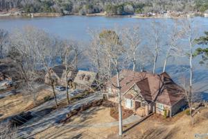 3680 Lakefront Circle