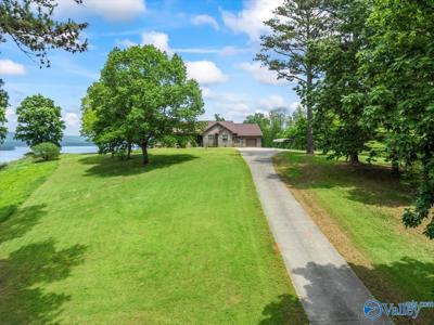 930 Buck Island Road