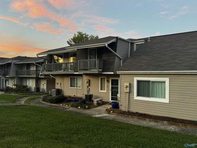 32 Riverbend Circle