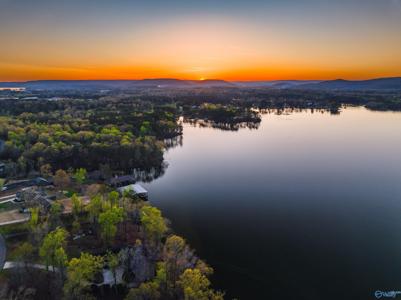1892 Lookout Mountain Drive