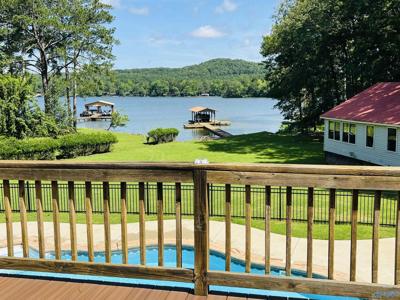 2233 County Road 104