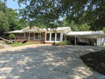 279 Winn Road