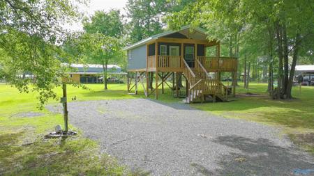 1800 County Road 1011