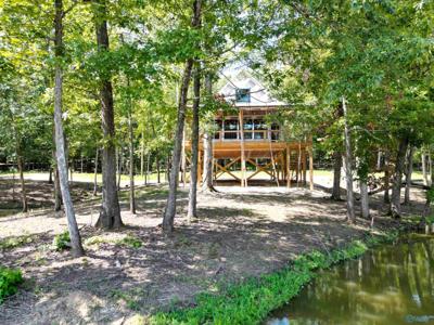 86 County Road 182
