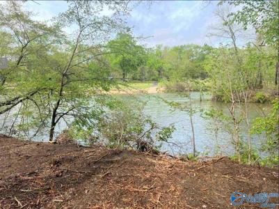Lot10 Little River Landing